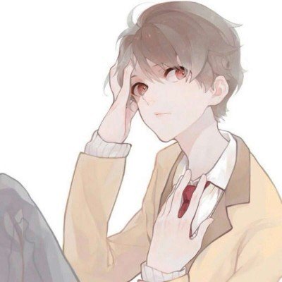 一广场3只狗雕塑被质疑低俗
